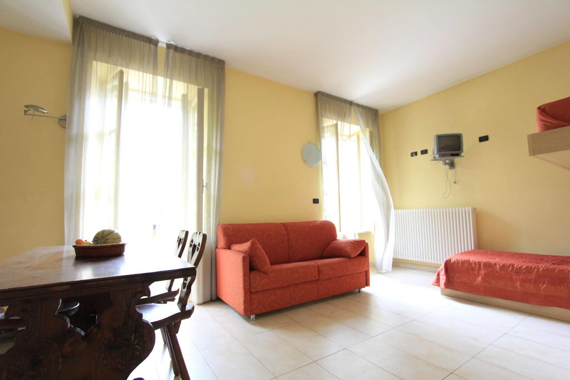 Residence Albergian Pragelato Exterior foto