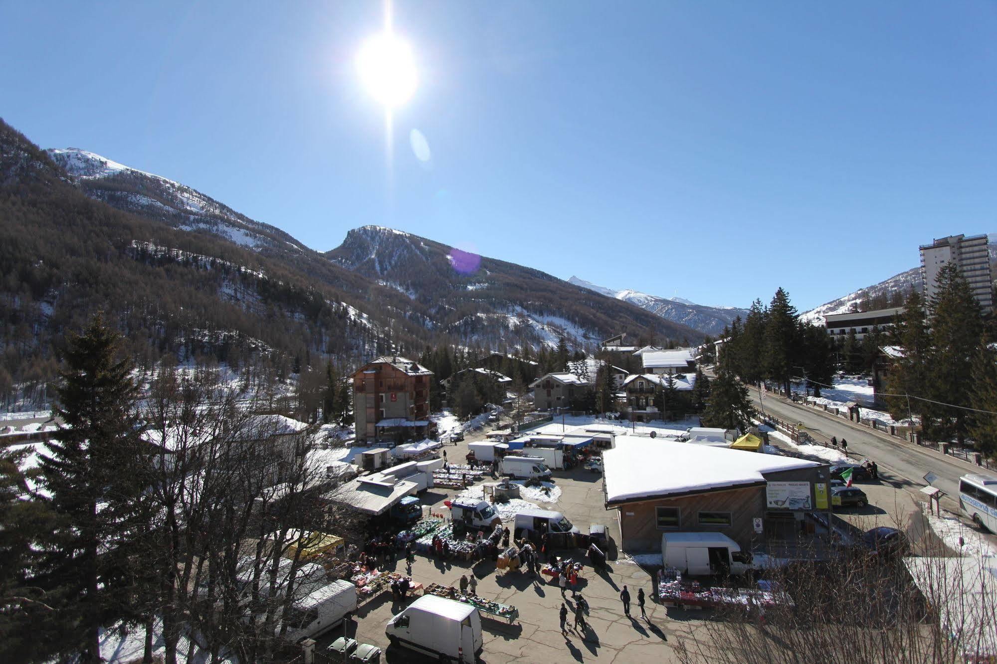 Residence Albergian Pragelato Exterior foto